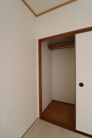 フローレス福富