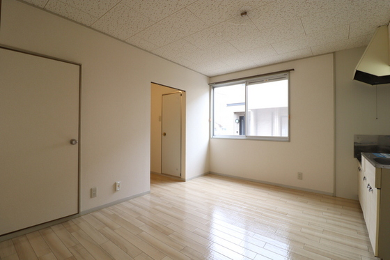 フローレス福富