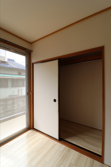 フローレス福富