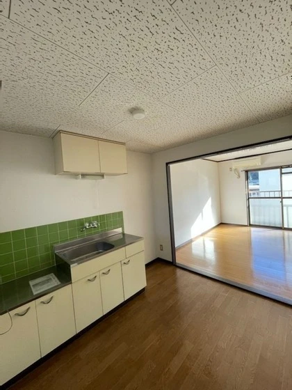 ホワイトメゾンブランセ