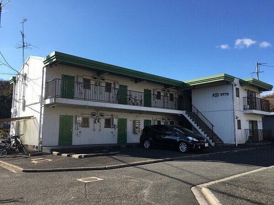 ホワイトメゾンブランセ