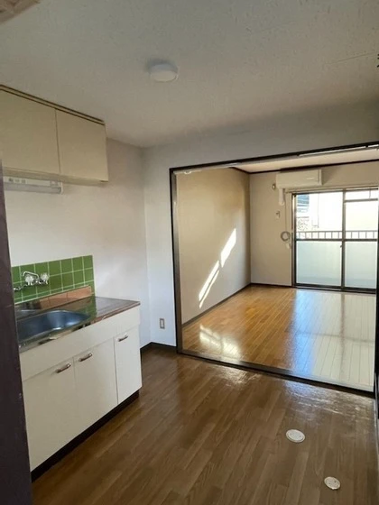 ホワイトメゾンブランセ