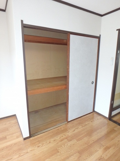 ホワイトメゾンブランセ