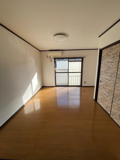 ホワイトメゾンブランセ