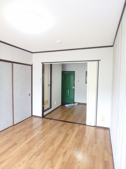 ホワイトメゾンブランセ