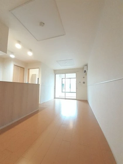 メゾン クロベルビュー A