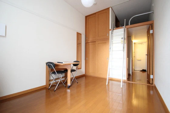 レオパレスヴィラ浜田