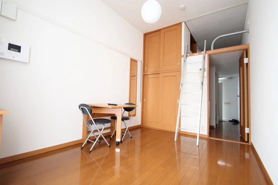 レオパレスヴィラ浜田