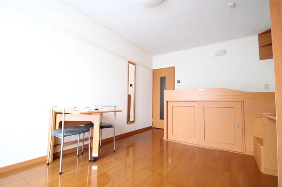 レオパレスグレース府中