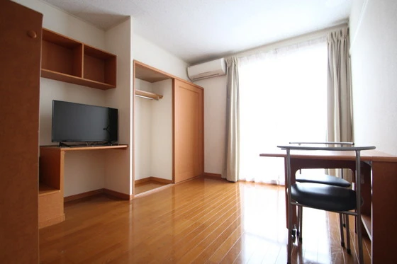 レオパレスグレース府中