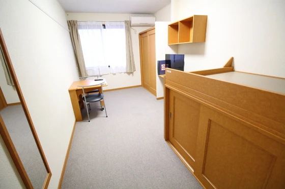 レオパレス紫苑