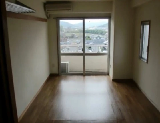 ロイヤルアクラート