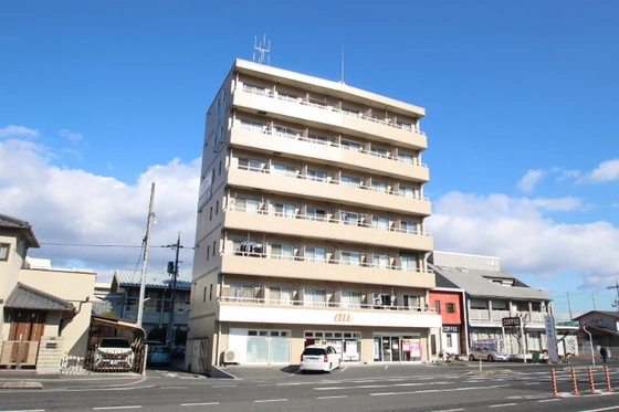 ロイヤルアクラート