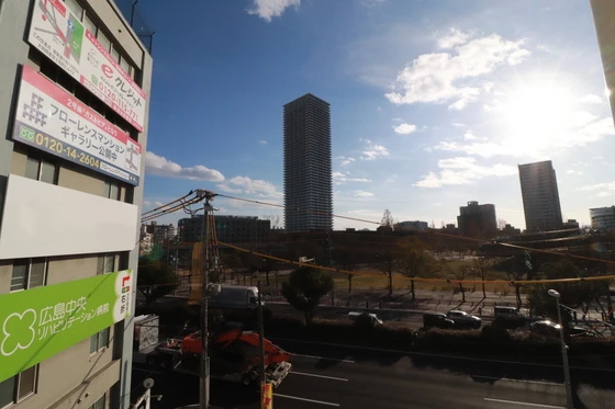 矢野ビル・ガレージ