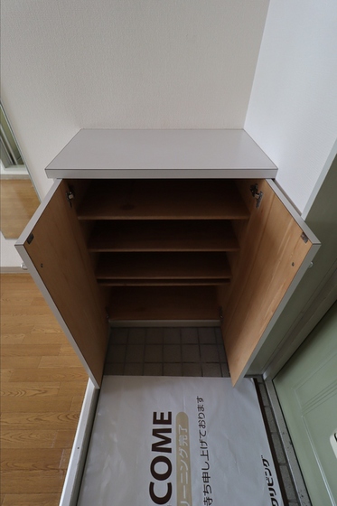 レジデンス板野