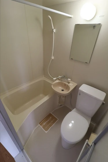 レジデンス板野