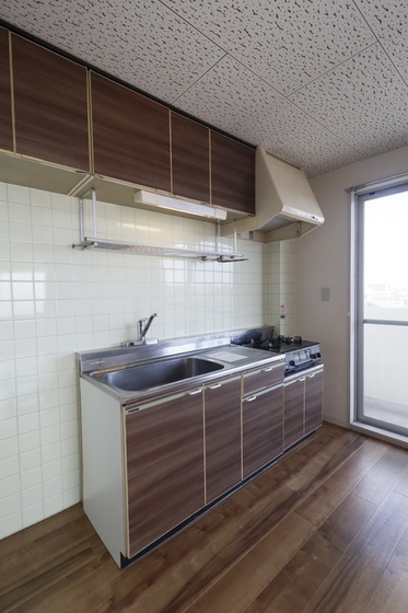 レジデンス板野