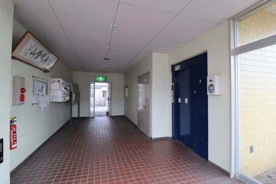 レジデンス板野