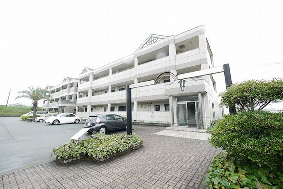 シャインブライトリー寿館