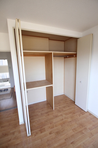 レジデ・アイ B棟