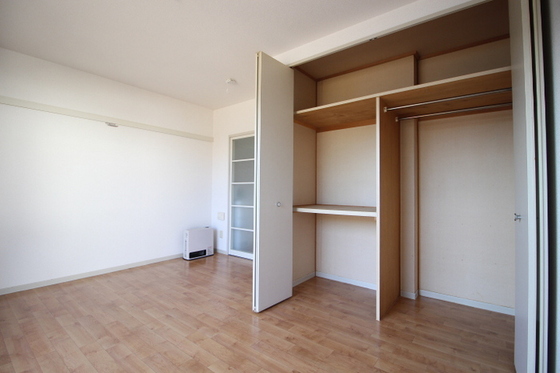 レジデ・アイ B棟