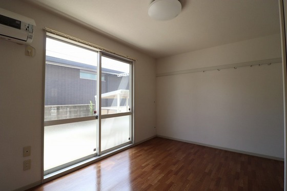 レジデ・アイ B棟