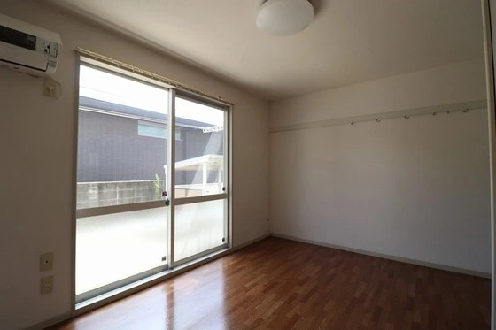 レジデ・アイ B棟