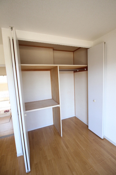 レジデ・アイ B棟