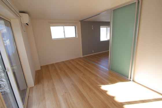 エステイ学南町