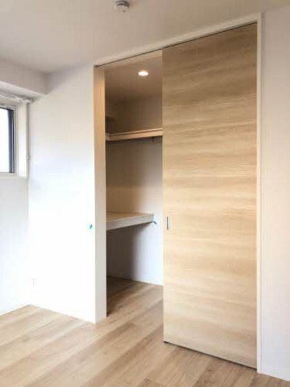 エステイ学南町