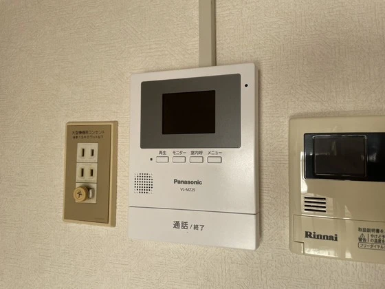 リラティブ古江