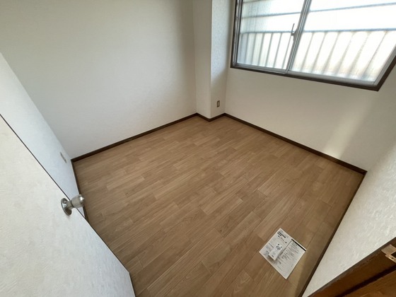 リラティブ古江