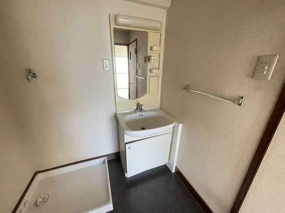 リラティブ古江