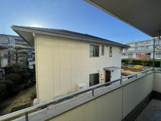 リラティブ古江