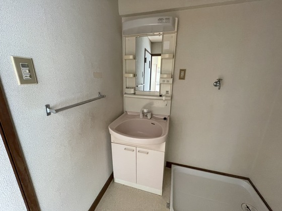 リラティブ古江