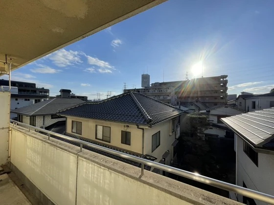 リラティブ古江