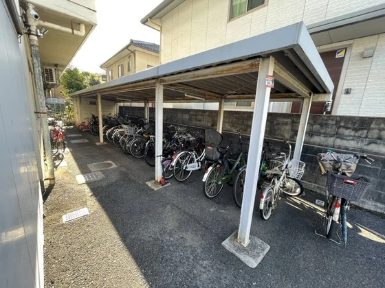 リラティブ古江