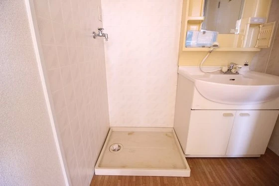 グランジュール津島 A