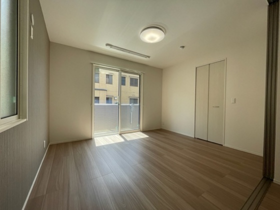 リュトモス西旭