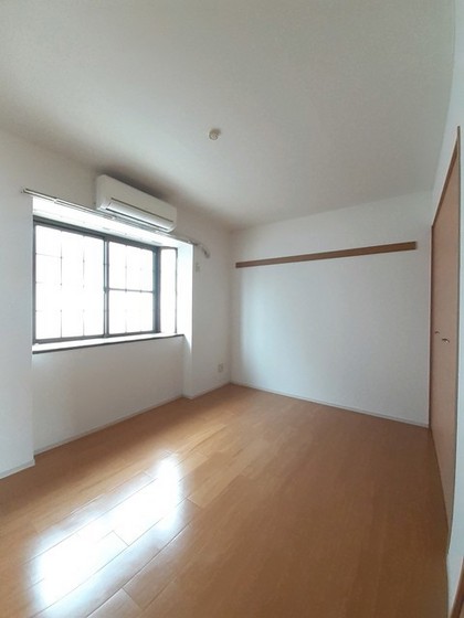 エスプワール花尻B