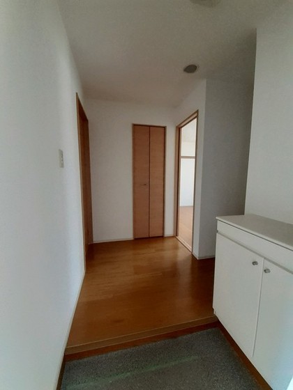 エスプワール花尻B