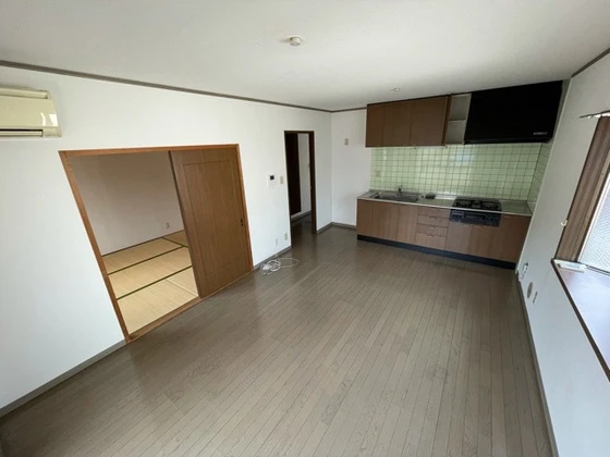 ツインズあまのA棟