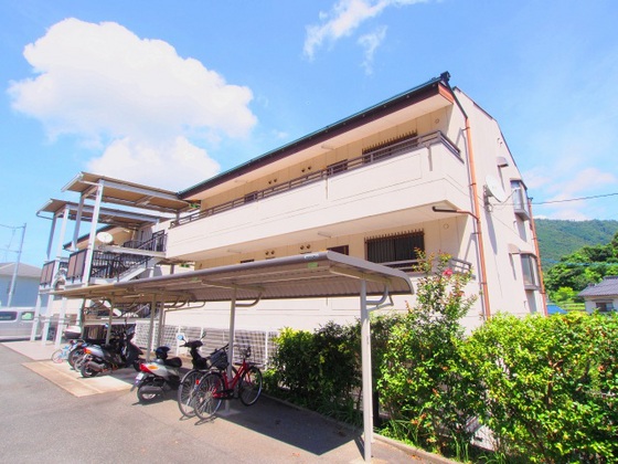 ツインズあまのA棟