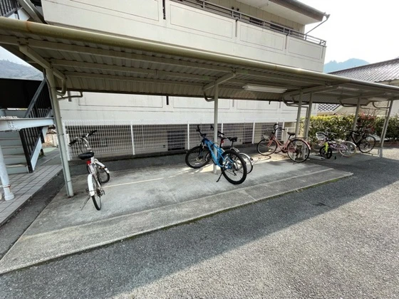 ツインズあまのA棟