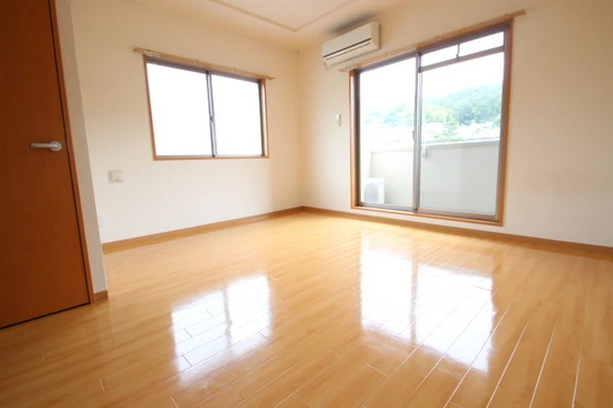 Green Street 弐番館