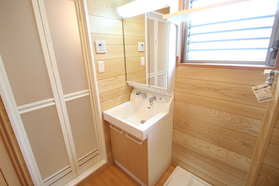 Green Street 弐番館