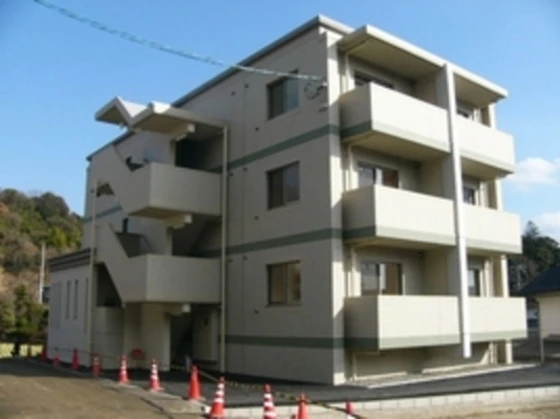 Green Street 弐番館