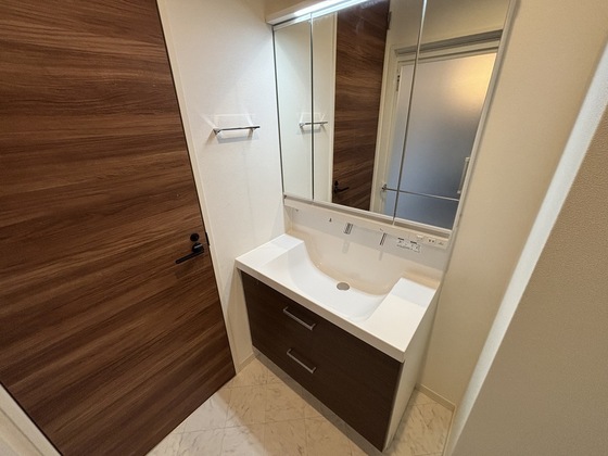 グランドソレイユ B棟