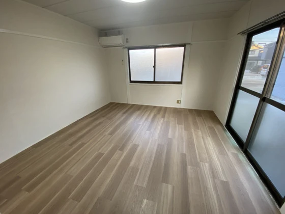 コーポまるいし