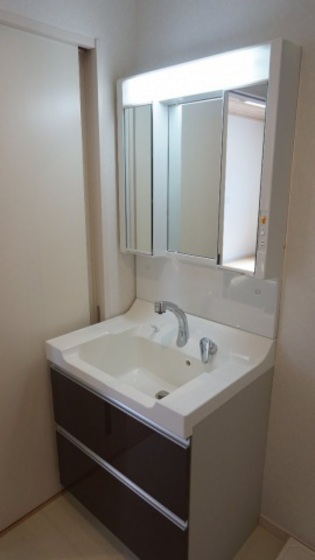 牛田早稲田借家